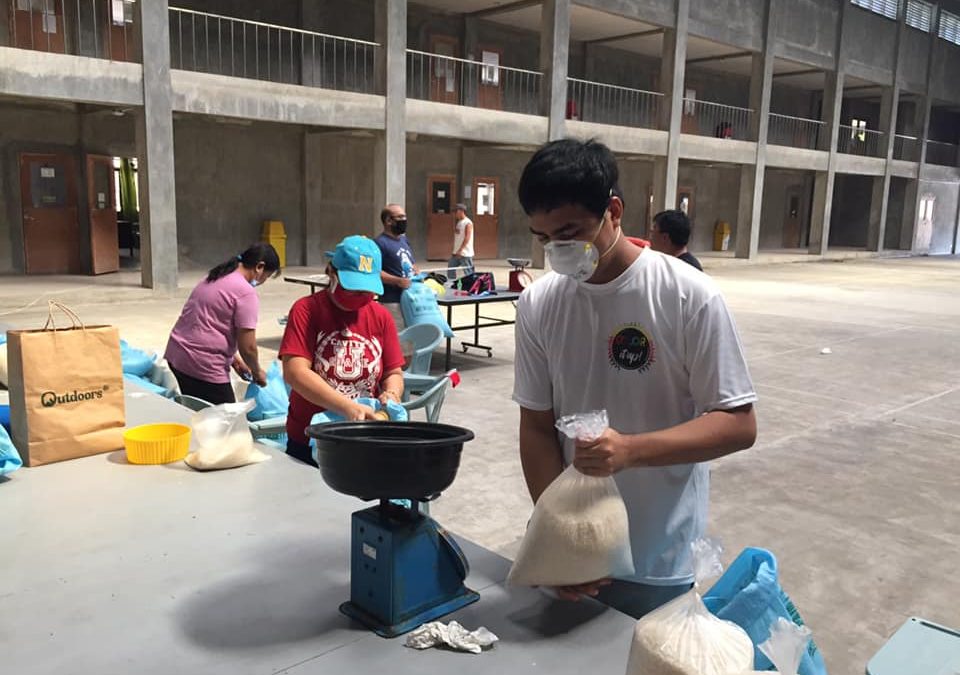 CvSU Naic provide relief goods during pandemic
